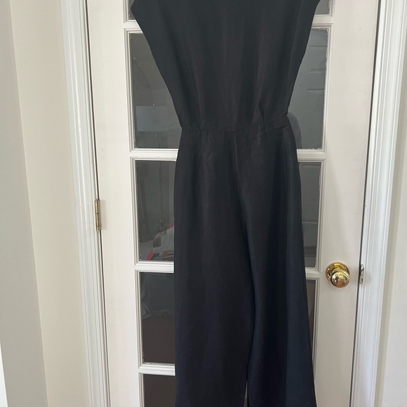 Aritzia/ Wilfred Braxton Linen Wrap Cut Out Jumpsuit -  size 0 - Picture 8 of 12